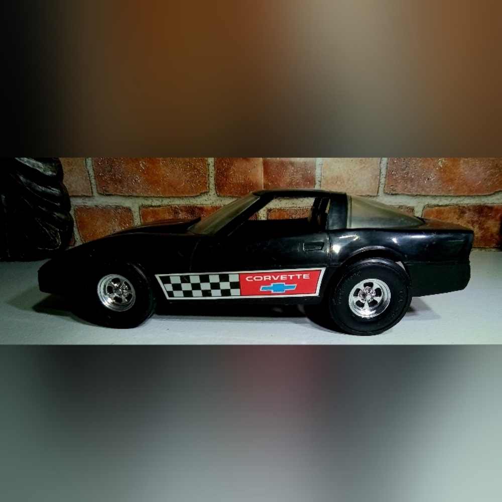 Vintage Corvette Strombecker Scale Car TootsieToy Chevrolet Model Collectible